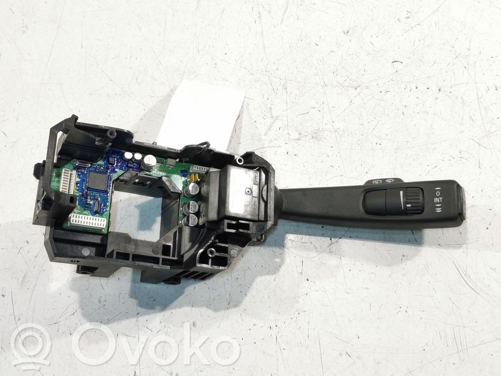 Volvo V70 Wiper control stalk 