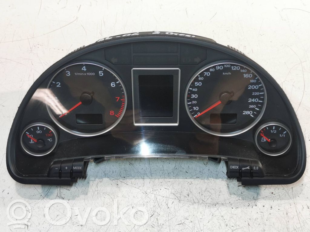 Audi A4 S4 B7 8E 8H Vitezometru (grup de instrumente) 