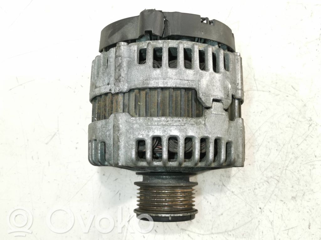 Volkswagen PASSAT B6 Generatore/alternatore 
