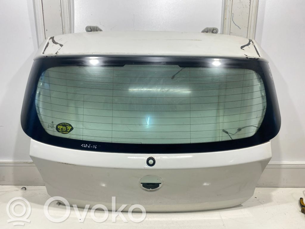 Tailgate/trunk/boot lid