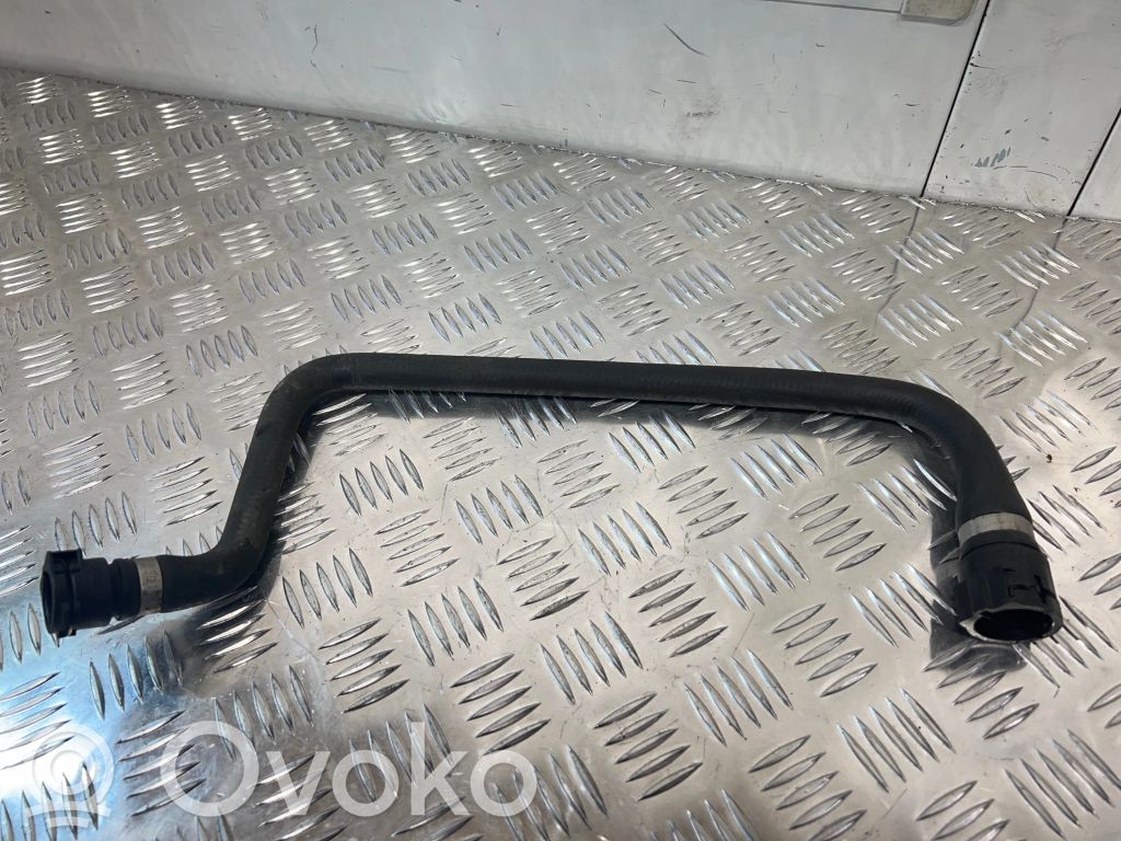 BMW 5 E60 E61 Engine coolant pipe/hose 