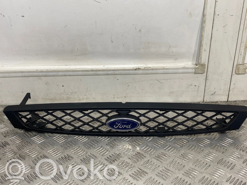Ford Focus Front grill 