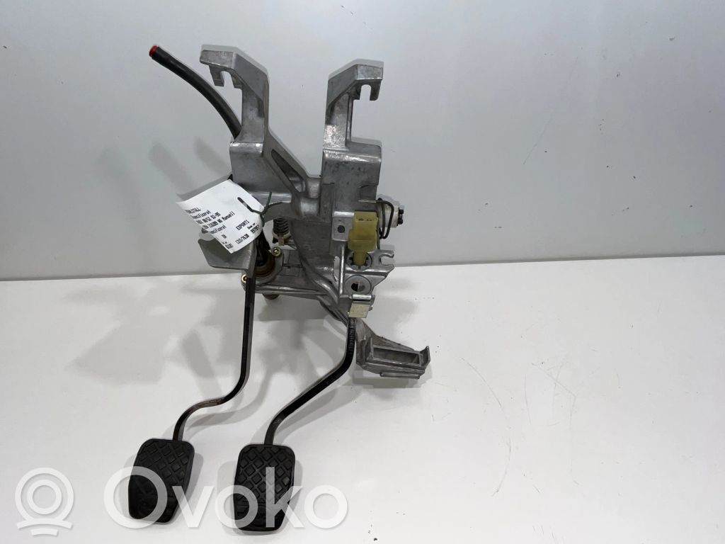 Conjunto de pedal   8A0721115,893721401