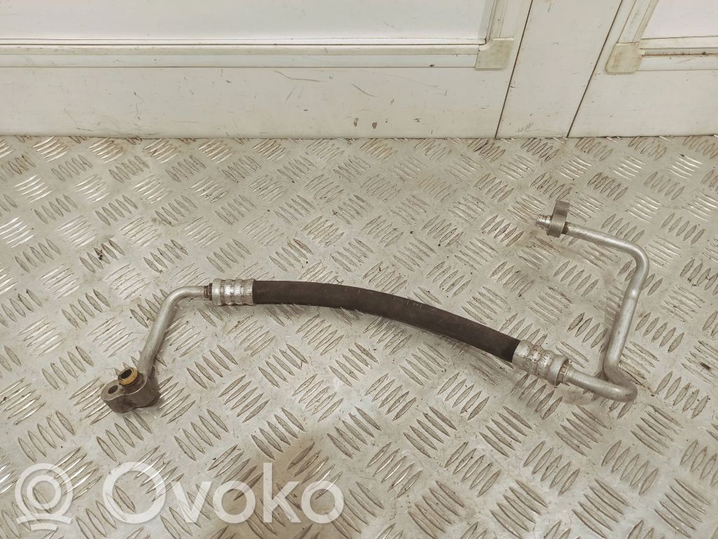 BMW 5 E60 E61 Air conditioning (A/C) pipe/hose 