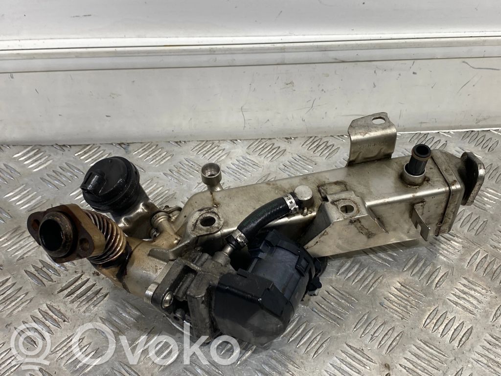 BMW 3 E90 E91 Охладитель EGR 