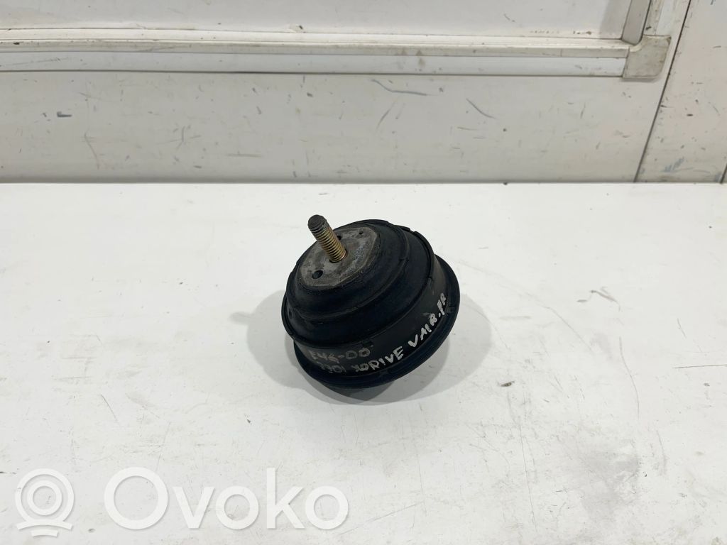 BMW 3 E46 Engine mount bracket 