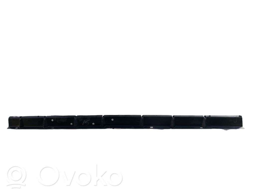 Sill supporting ledge   8408710
