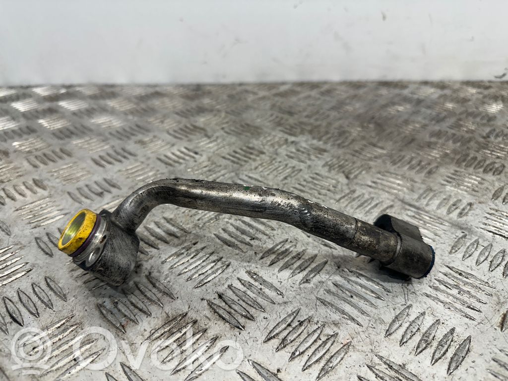 BMW X5 E53 Ilmastointilaitteen putki (A/C) 