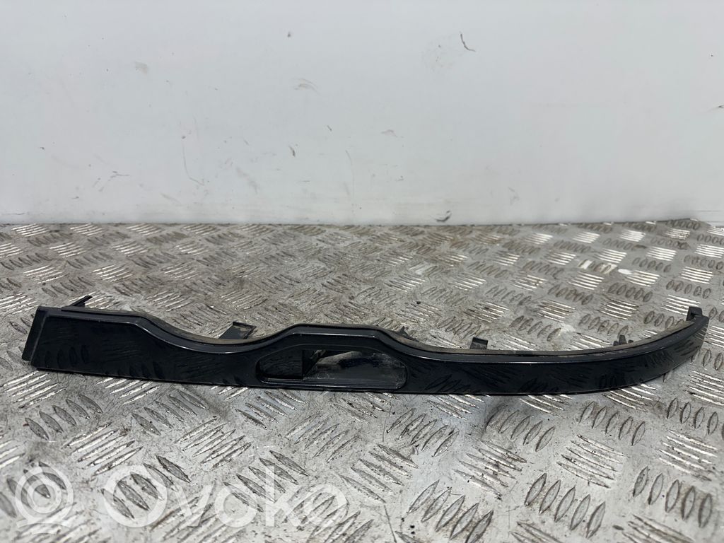 Under headlight/headlamp trim   8231043