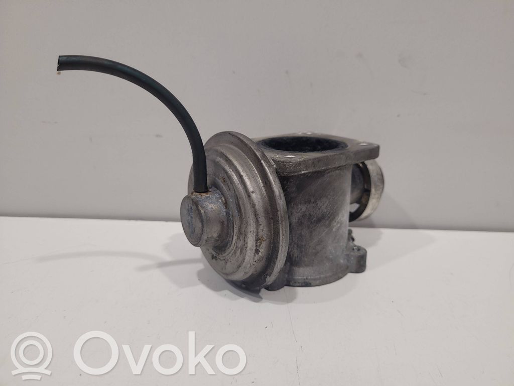 BMW 3 E90 E91 EGR valve 