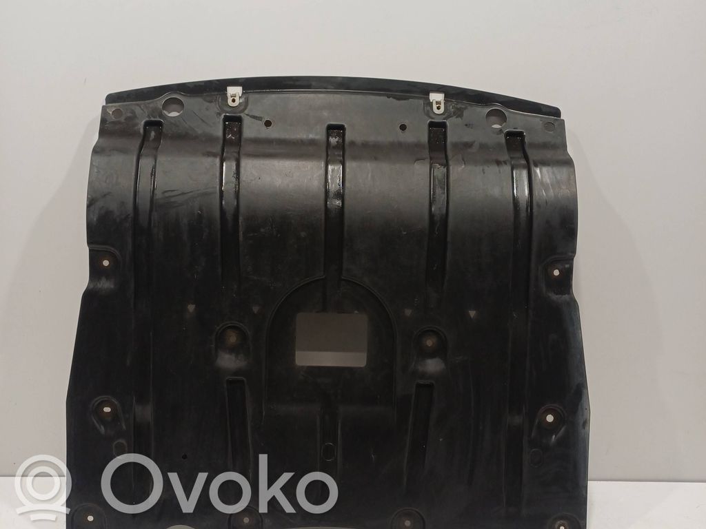 BMW X5 G05 Protezione anti spruzzi/sottoscocca del motore 