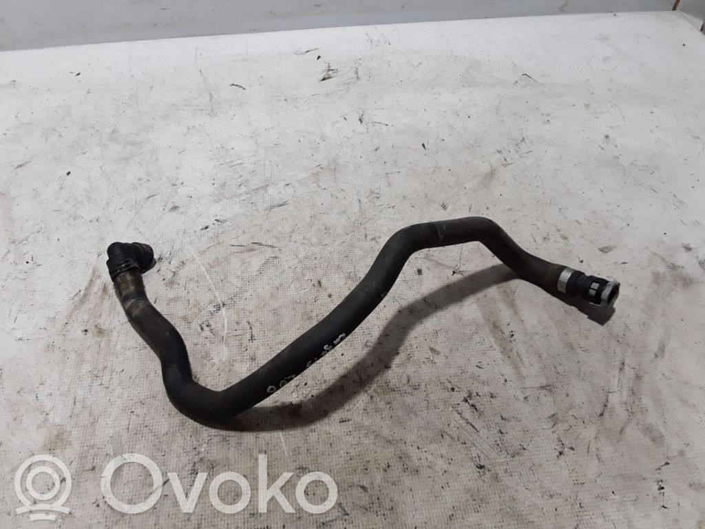 Ford Kuga II Engine coolant pipe/hose 