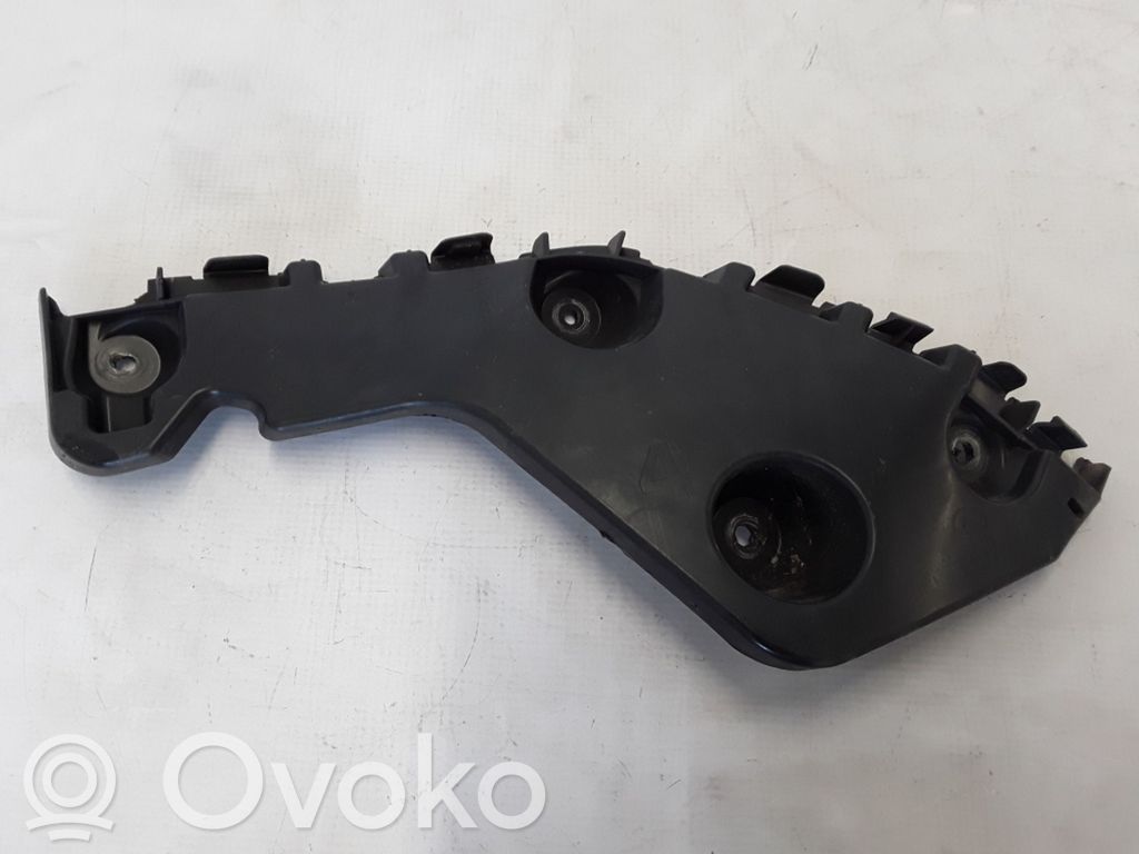 Rear bumper mounting bracket