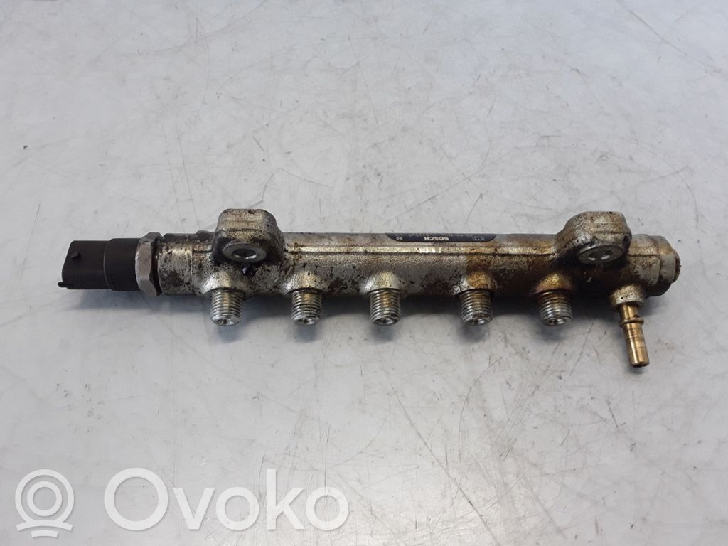 Opel Movano A Listwa wtryskowa 