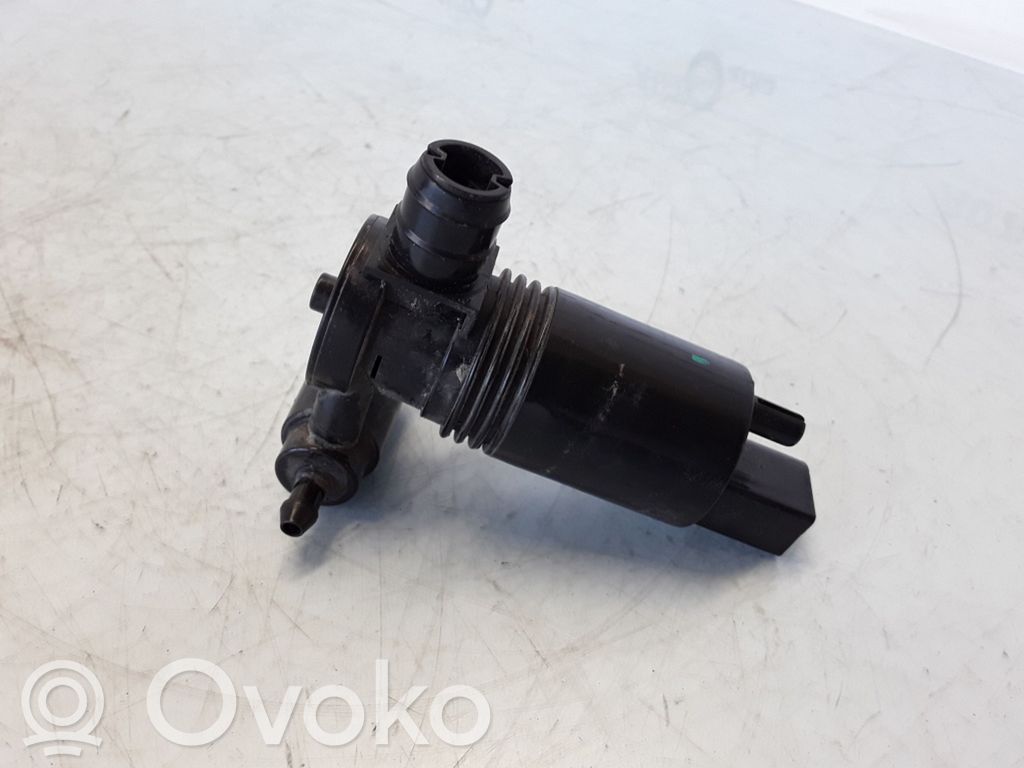 Windscreen/windshield washer pump
