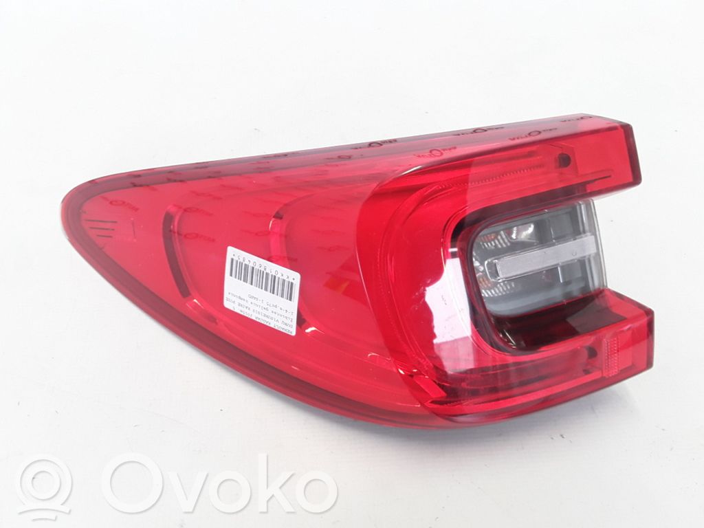 Rear/tail lights