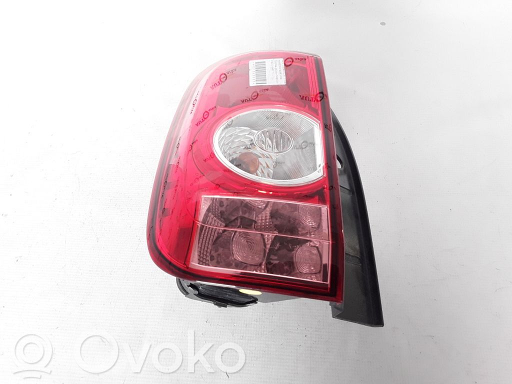 Takavalot   265551935R