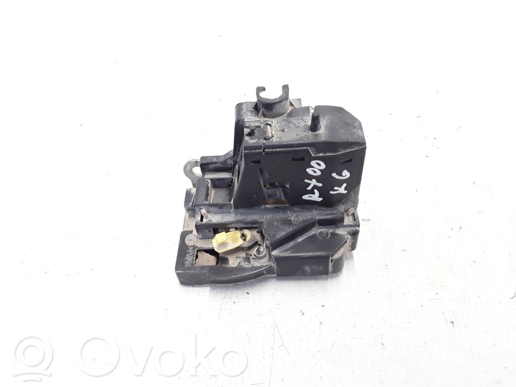Renault Scenic I Rear door lock 