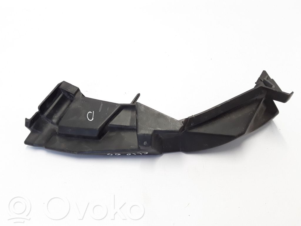 Renault Clio III Front bumper mounting bracket 