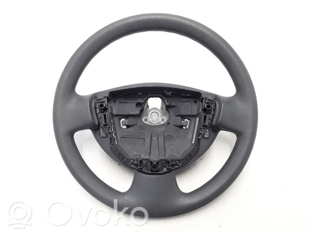Renault Twingo II Ohjauspyörä 