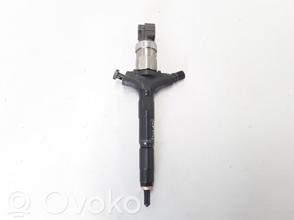 Inyector de combustible   7701477687,7701474040