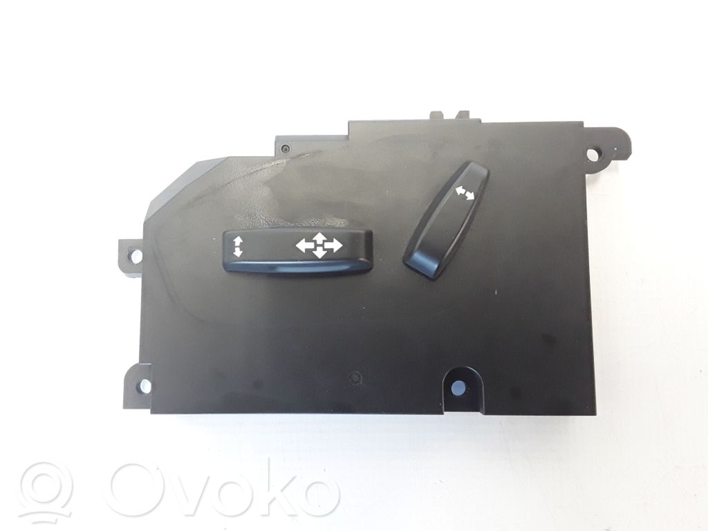 Volvo XC70 Seat control switch 