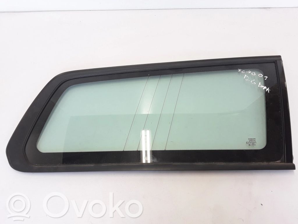 Volvo XC70 Vitre latérale arrière 