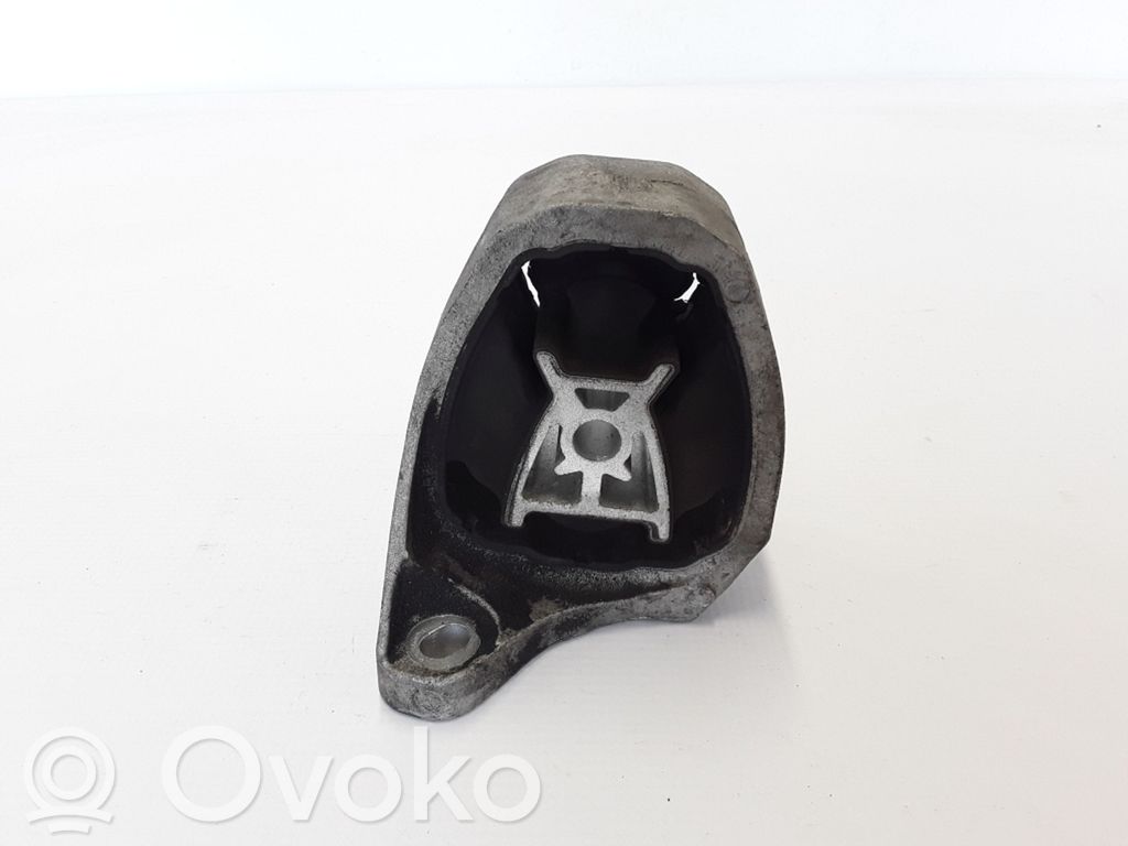 Engine mount bracket   31480565