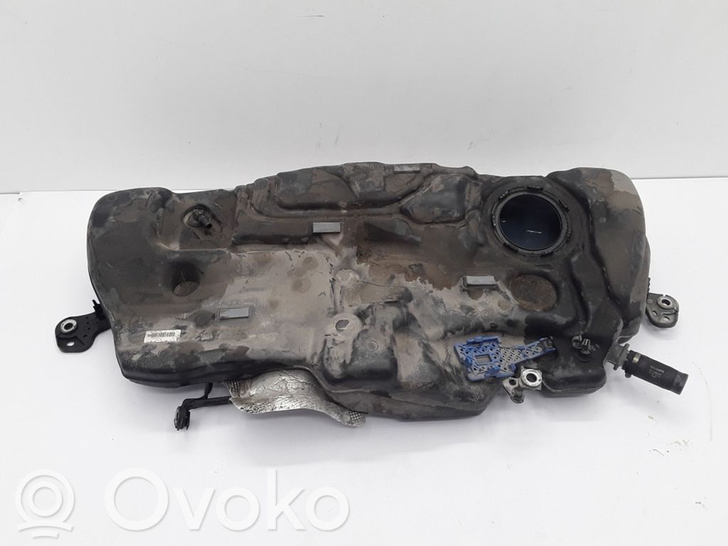 Volvo S90, V90 Polttoainesäiliö 