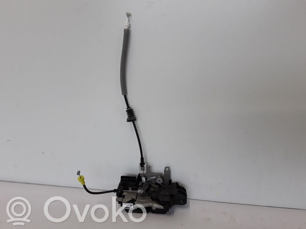 Volvo XC60 Zamek drzwi tylnych 