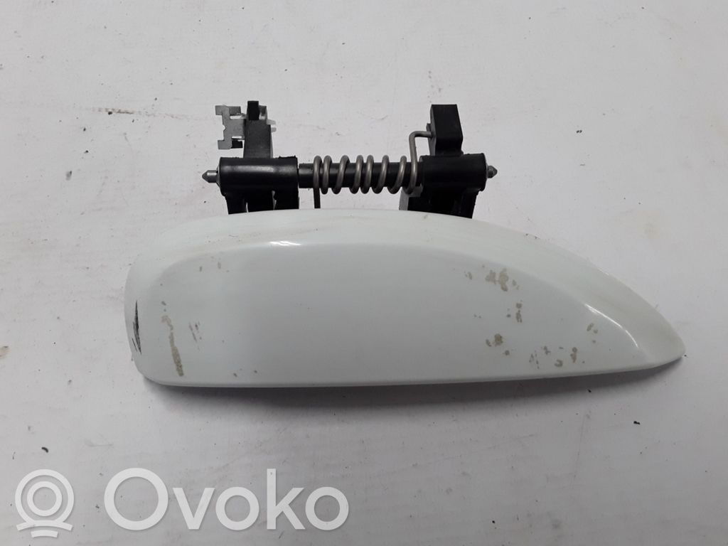 Dacia Duster II Manecilla externa puerta delantera 