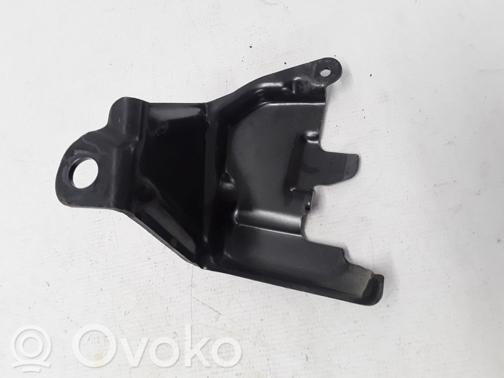 Renault Zoe A/C compressor mount bracket 