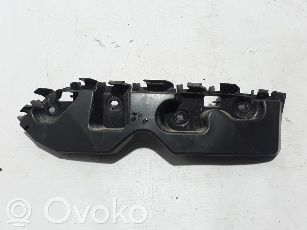 Dacia Duster Front bumper mounting bracket 