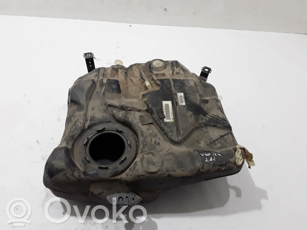 Volvo V40 Polttoainesäiliö 