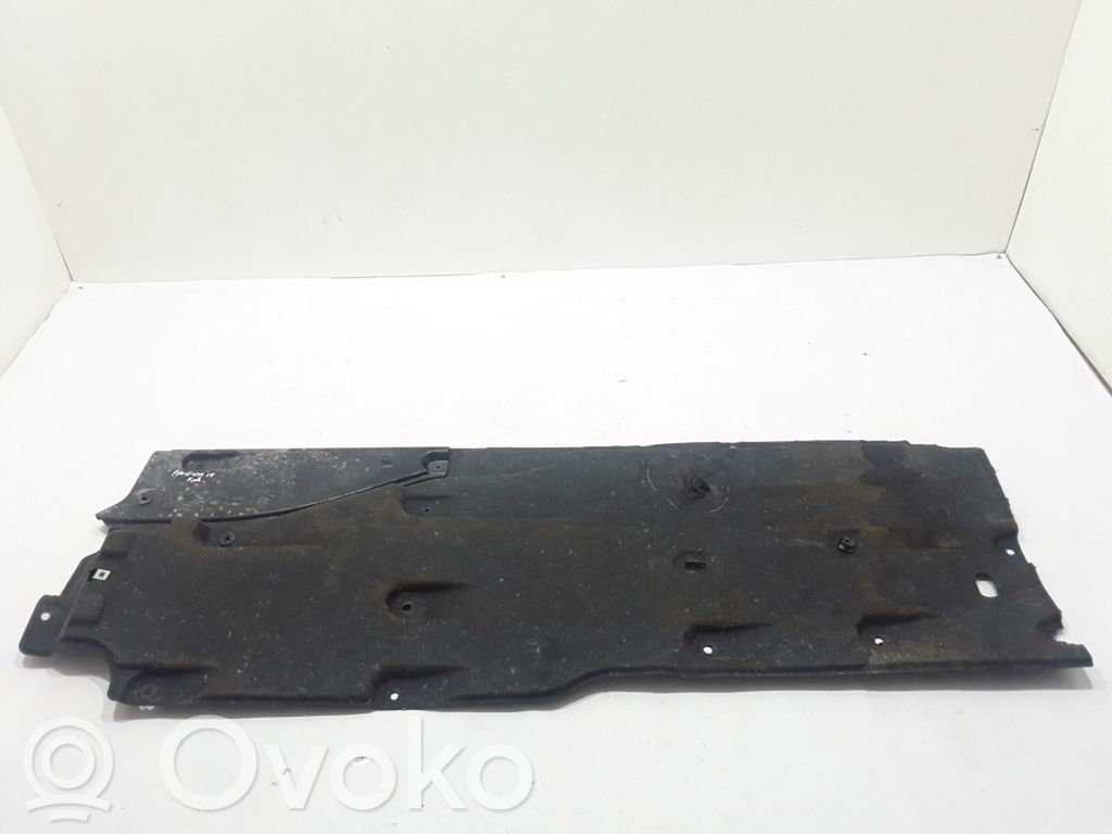 Bagažinės dugno apsauga   68227433AB
