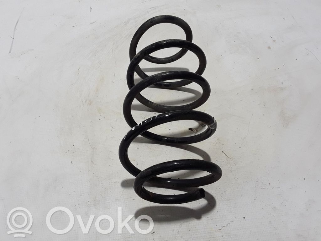 Volvo XC40 Etukierrejousi 