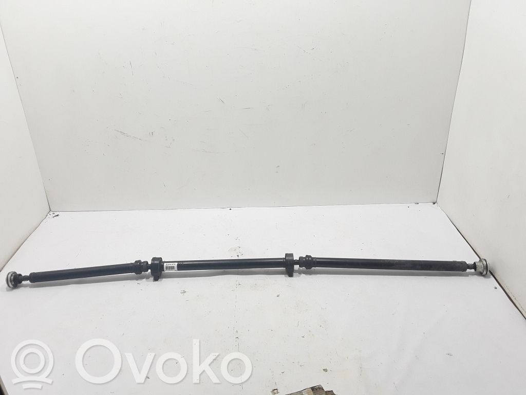 Etukardaaniakseli   31437119