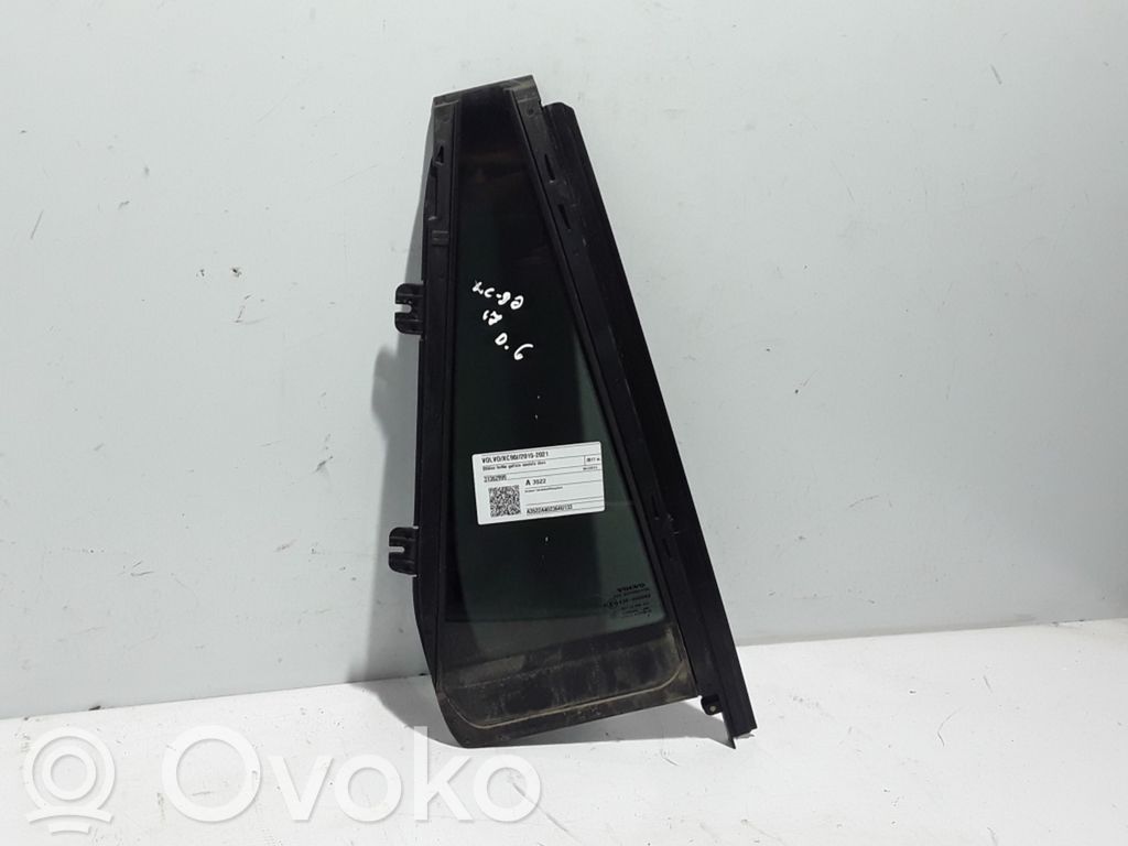 Volvo XC90 Ventanilla de ventilación de la puerta trasera 