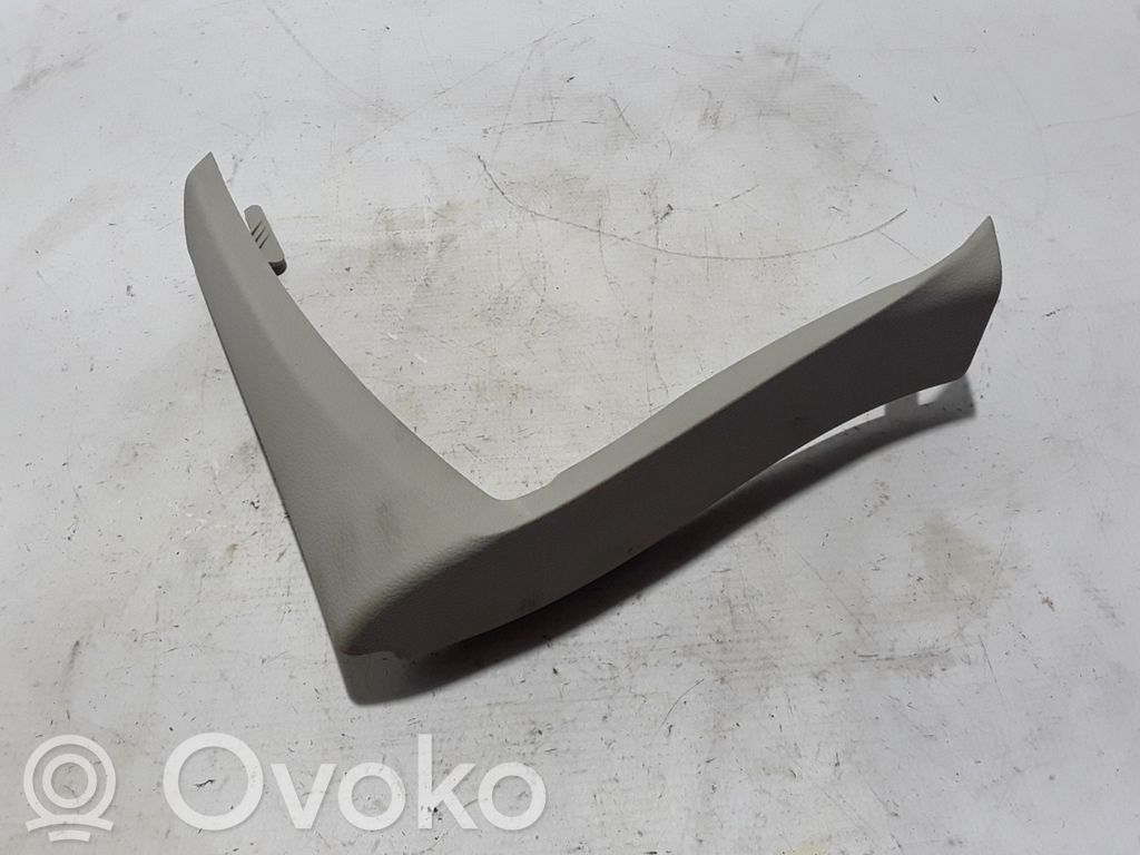 Panel trim   5RV25TRMAA