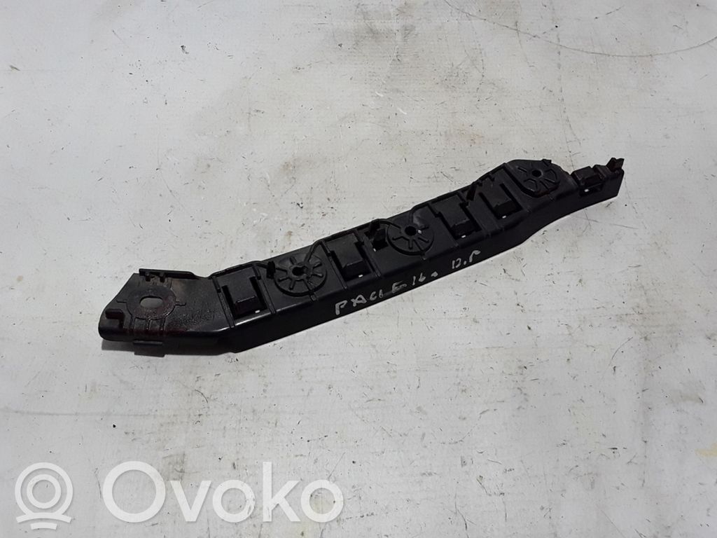 Chrysler Pacifica Front bumper mounting bracket 