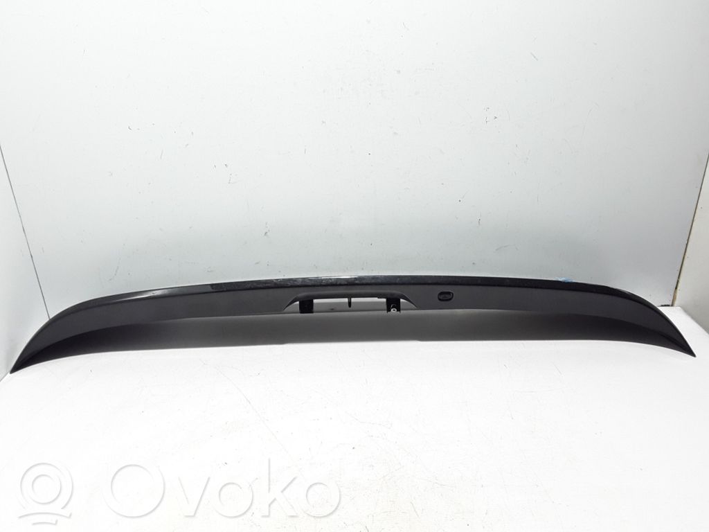 Chrysler Pacifica Tailgate/trunk spoiler 