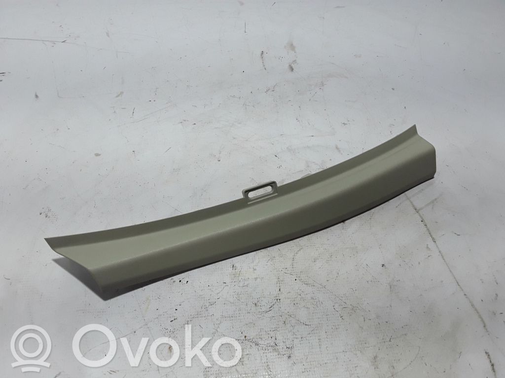 Volvo V60 Boczek / Tapicerka boczna bagażnika 