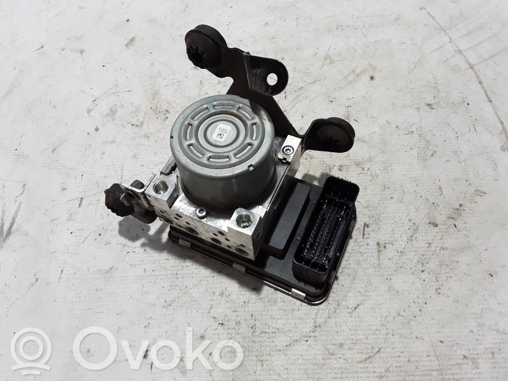 Volvo S90, V90 Bomba de ABS 