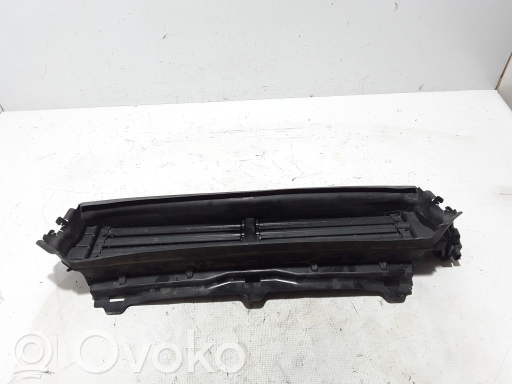 Volvo V60 Interkūlera radiators 