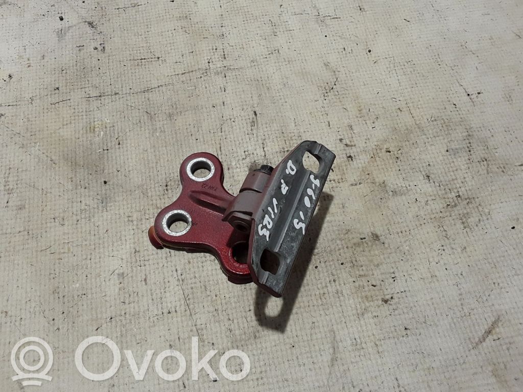 Volvo S60 Front door upper hinge 