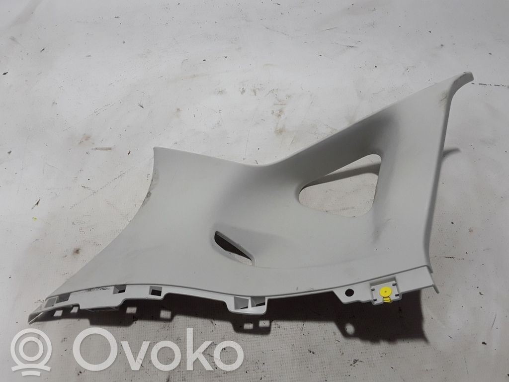 Ford Fiesta Šoninė apdaila (prie lango) 