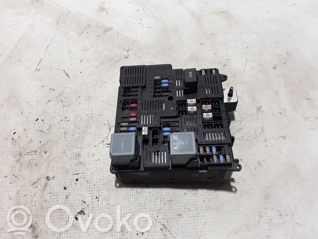 Volvo XC90 Saugiklių blokas 