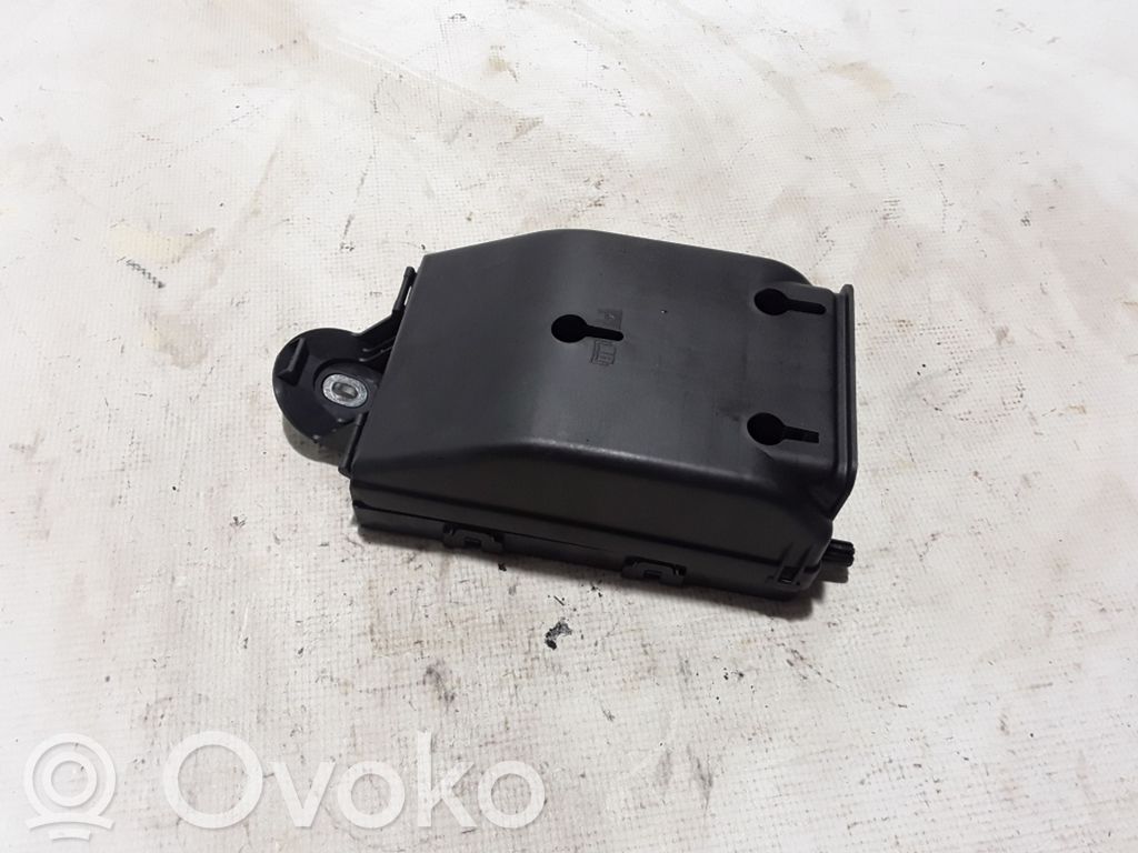 Volvo XC90 Fuse module 