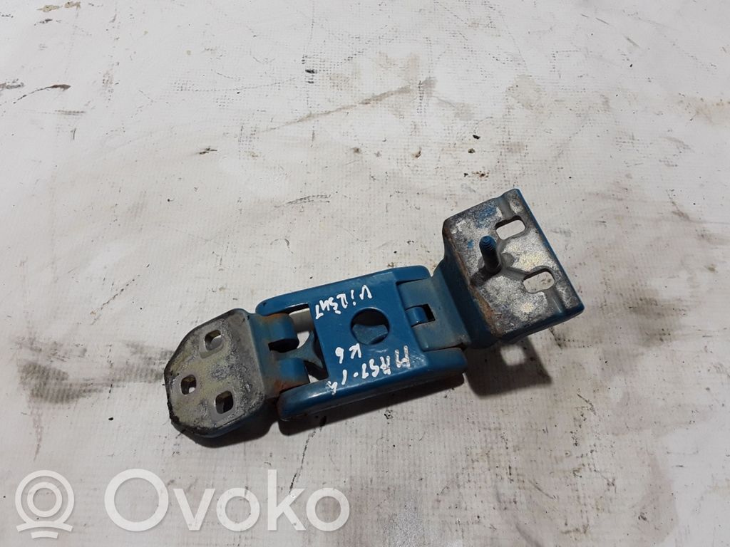 Renault Master III Loading door upper hinge 