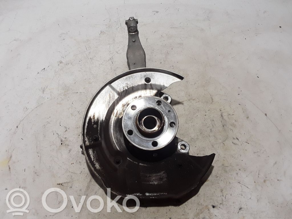 Cubo de rueda delantera   31682226